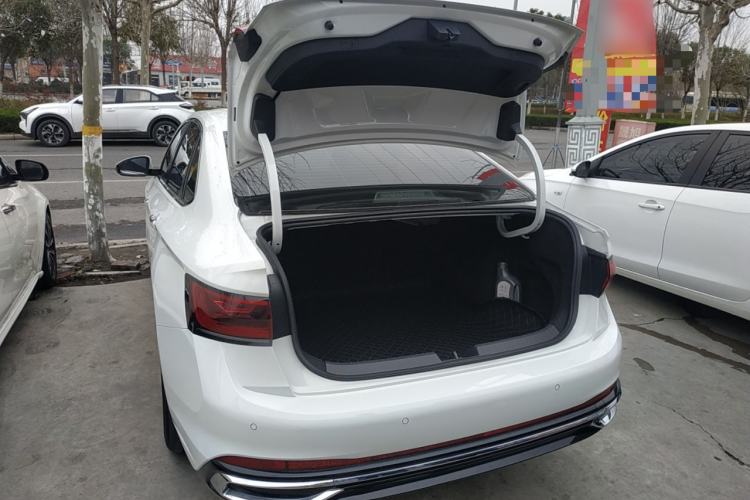 Used Volkswagen Sagitar 2023 300TSI DSG Excellence Edition