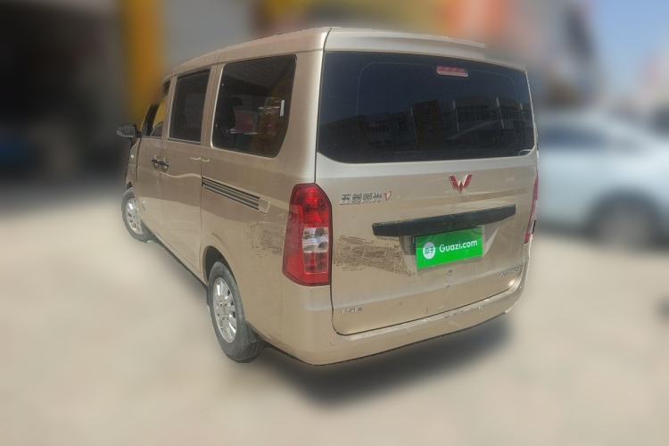 Used Wuling Rongguang V 2018 1.5L Practical Version
