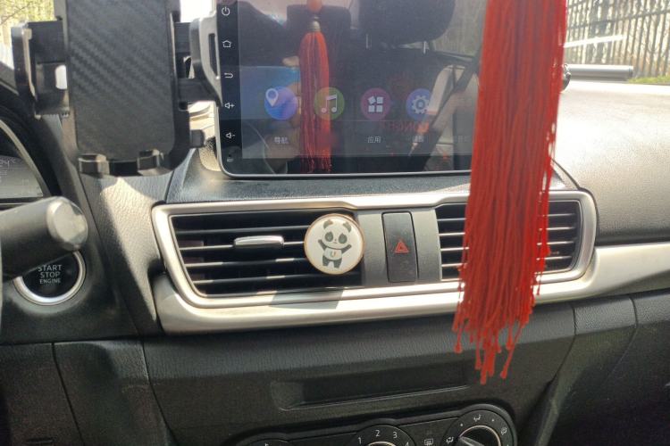 Used Mazda 3 Axela 2017 Sedan 1.5L Automatic Comfort Model Emission Standard China V