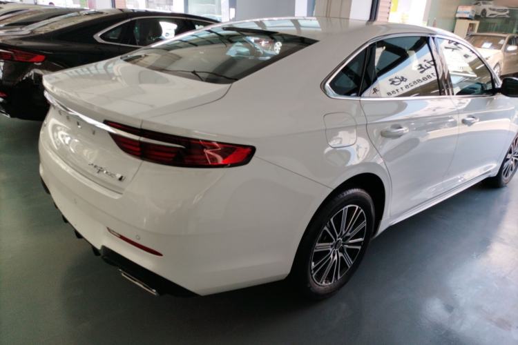 Used Geely Auto Preface 2026 Model Oriental Yao 1.5TD Fuyao Edition Rear Right 45 Deg