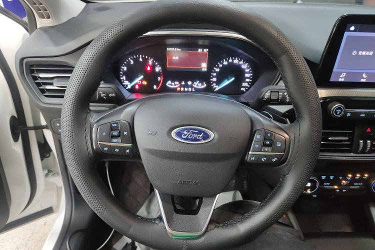 Used Ford Focus 2020 Hatchback EcoBoost 180 Automatic Trend Edition
