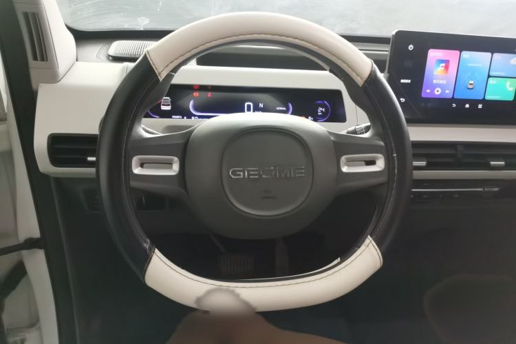 Used Geely Galaxy Panda 2023 Panda Mini 120km Super Cute Bear