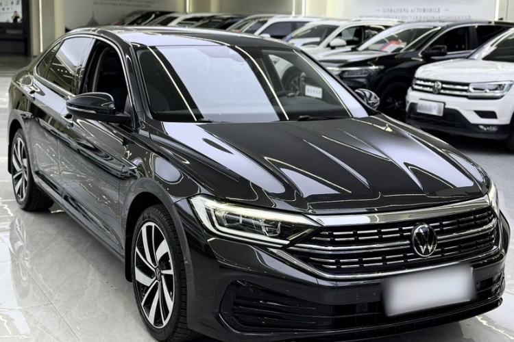 Used Volkswagen Sagitar 2023 300TSI DSG Excellence Edition
