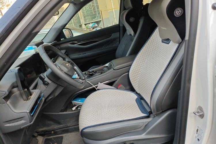 Used Ford Edge 2023 Ford Explorer L 2.0T EcoBoost E-Hybrid Two-Wheel Drive 7-Seater Luxury Model Left Front Seat