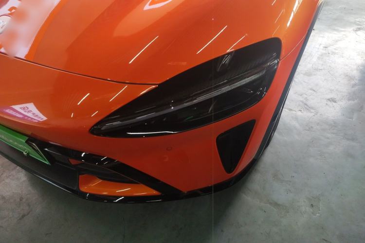 Used Xiaomi Auto YU7 2025 Ultra-Long Range High-Performance All-Wheel-Drive Max Edition Left Front Headlight