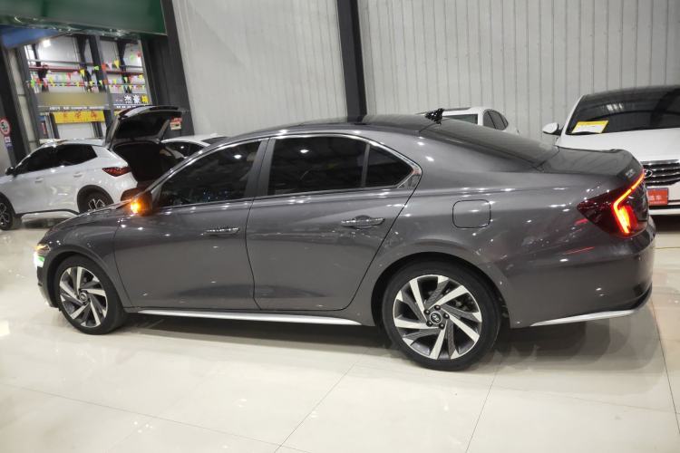 Used Hyundai Mistra 2021 1.8L CVT LUX Premium Edition
