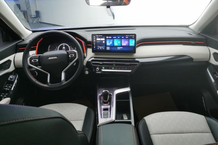 Used Haval LHERY 2021 High-Performance Version 1.5T Golden Rabbit