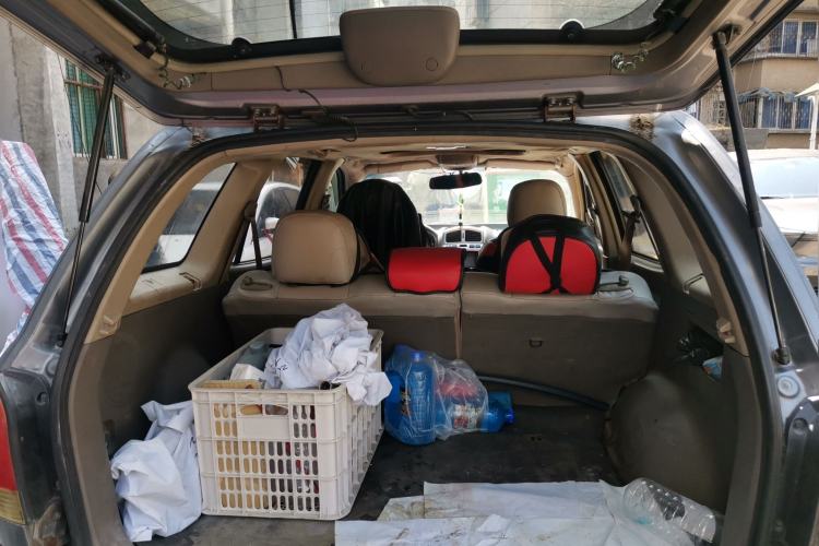 Used Huatai Santa Fe Classic 2011 2.0L Gasoline Manual Two-Wheel Drive Comfort Version
