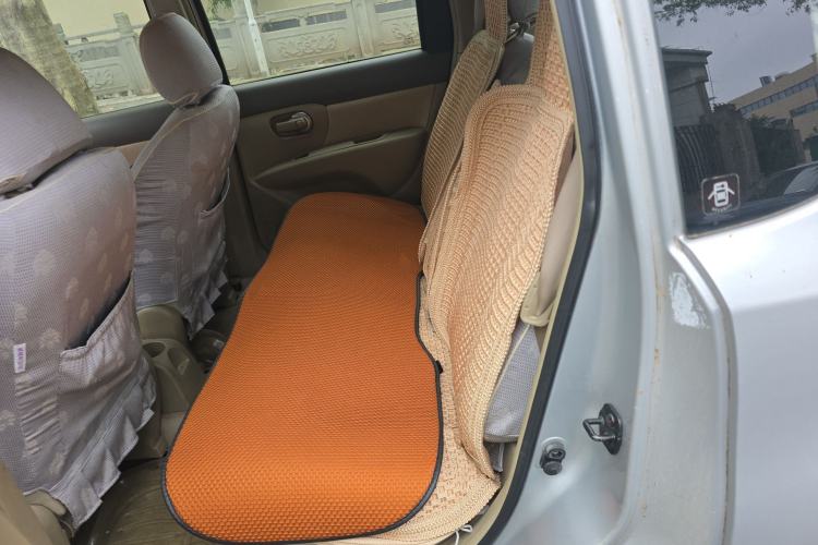 Used Nissan Livina 2008 1.6L Manual XuanNeng Model
