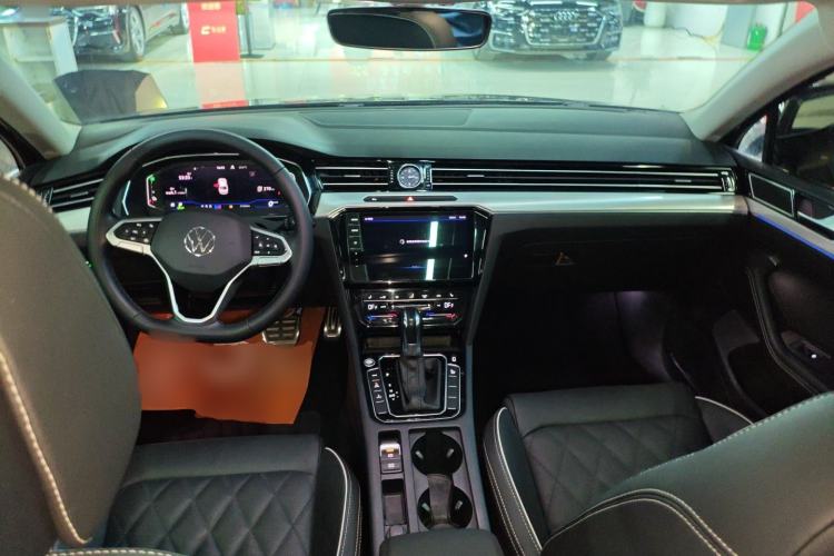 Used Volkswagen Magotan GTE Plug-in Hybrid 2022 GTE Luxury Model