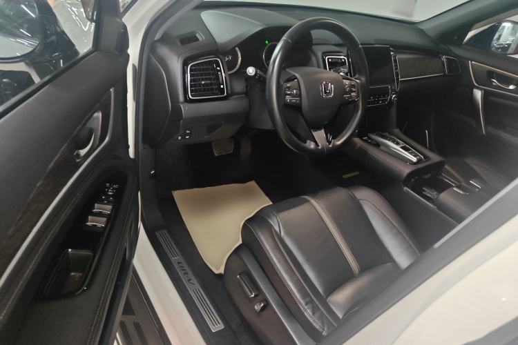 Used Honda UR-V 2020 370TURBO Two-Wheel Drive Luxury Edition