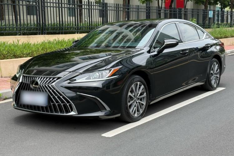 Used Lexus ES 2021 200 Excellence Edition Guazi used car, China used car export, Used car for sale, Used cars, Cheapest cars for sale