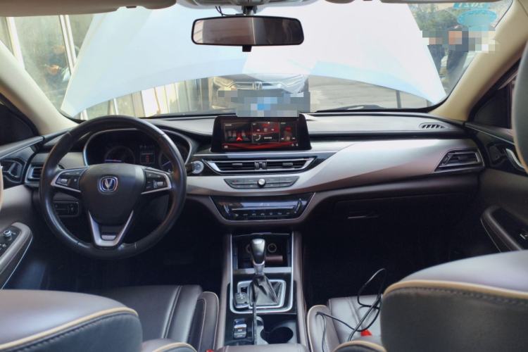 Used CHANGAN Raeton CC 2018 1.5T Automatic Haoya Model Guangmang Edition China V Standard
