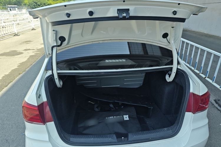 Used Volkswagen Santana 2021 1.5L Automatic Fashion Edition