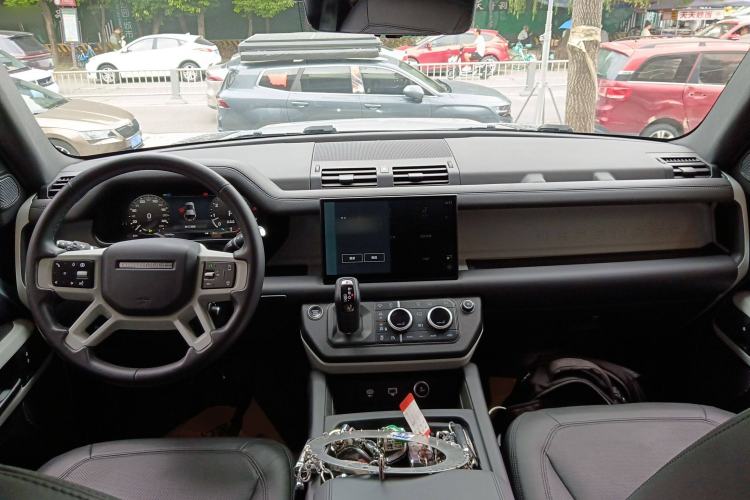 Used Land Rover Defender 2024 110 3.0T P400 XS