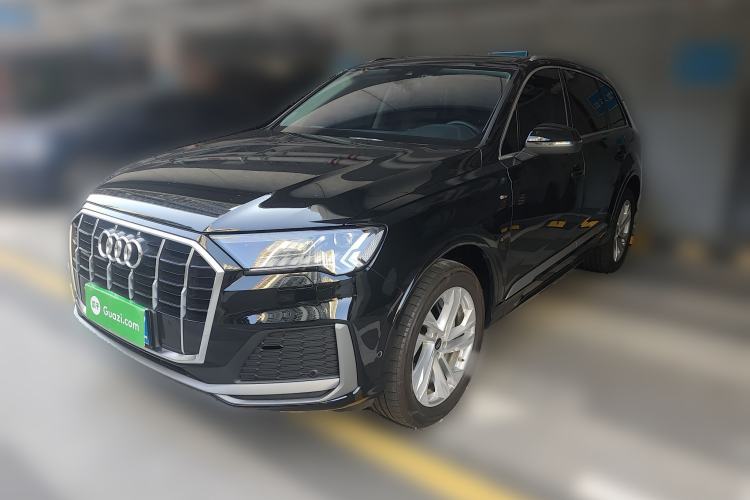 Used Audi Q7 2023 45 TFSI quattro S line Sport model