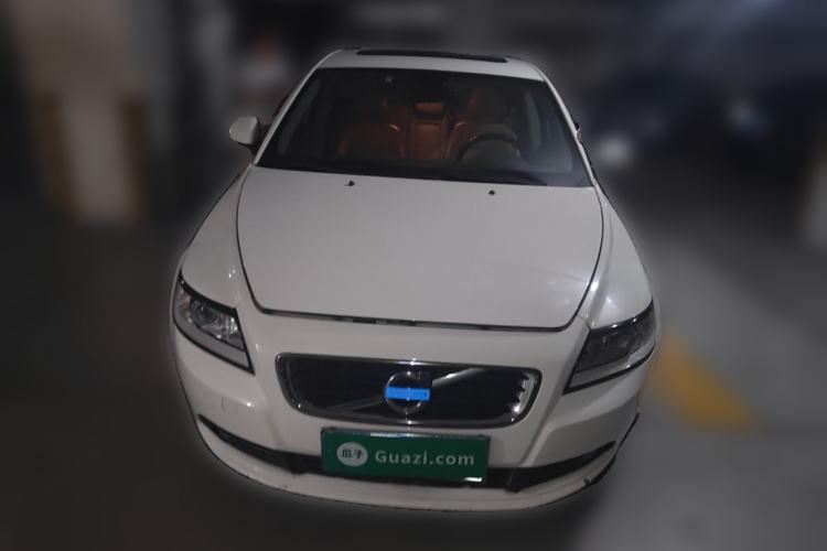 Used Volvo S40 2011 2.0L Automatic ZhiShang Edition