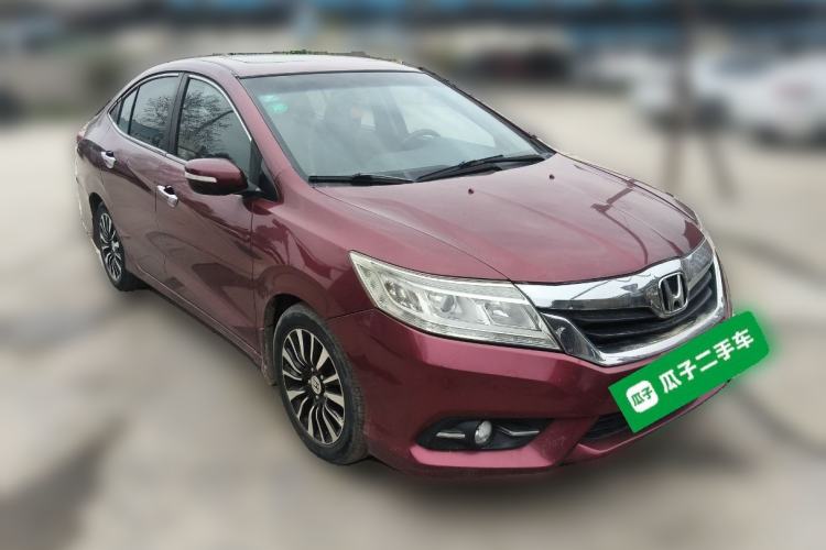 Used Honda Crider 2013 1.8L automatic luxury edition Front Right 45 Deg