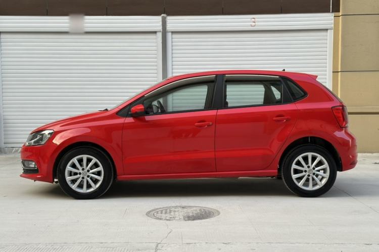 Used Volkswagen Polo 2016 1.6L Automatic Luxury Model
