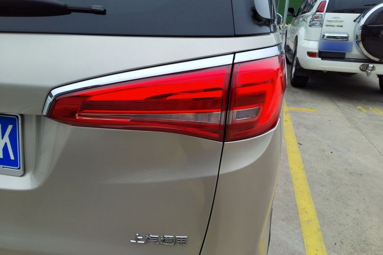 Used Buick GL8 2017 ES 28T Comfort Model China V Standard