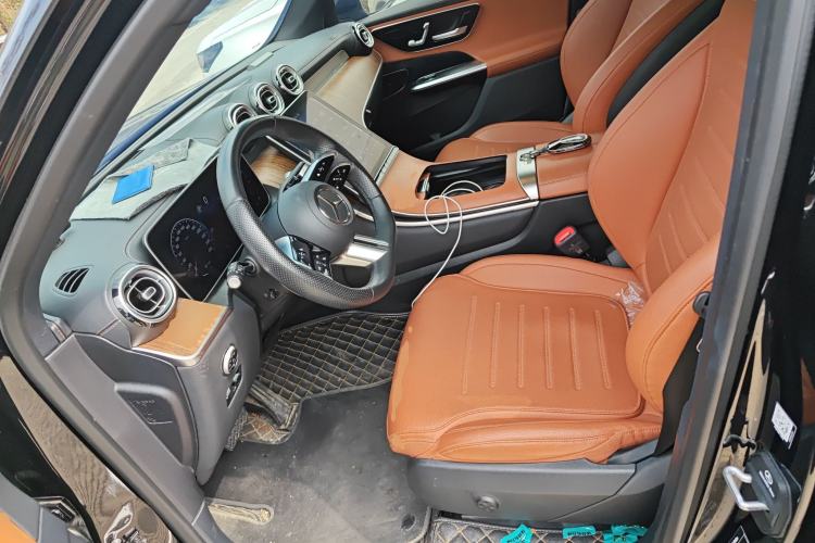 Used Mercedes-Benz GLC 2023 Refreshed GLC 300 L 4MATIC Dynamic Edition 5 Seats
