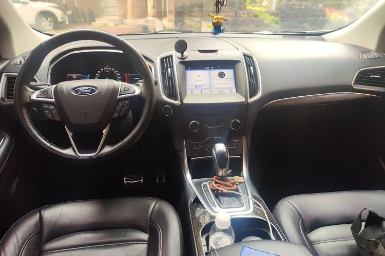 Used Ford Edge 2016 EcoBoost 245 Two-Wheel-Drive Titanium 7-Seater
