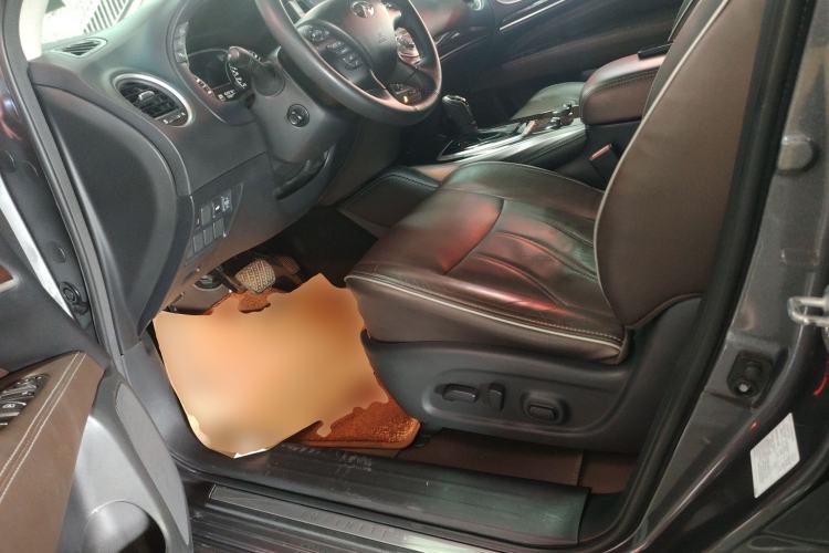 Used Infiniti QX60 2016 2.5 S/C Hybrid Two-Wheel-Drive Excellence Edition China V Standard
