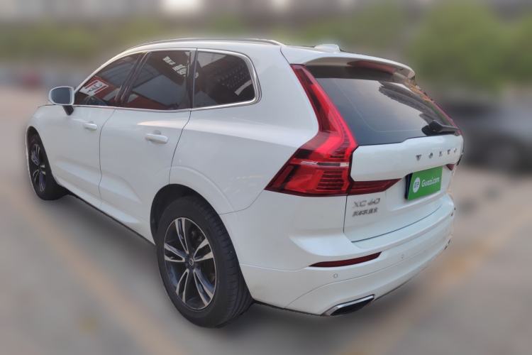 Used Volvo XC60 2019 T5 4x4 Smart Edition China V Standard
