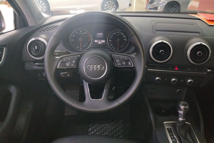 Used Audi A3 2020 Limousine 35 TFSI Fashion Edition China VI Emission Standard
