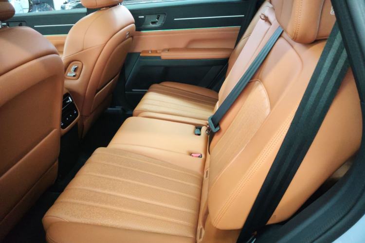 Used JETOUR Shanhai L7 Plus 2025 Model 220km Flagship 7-seater