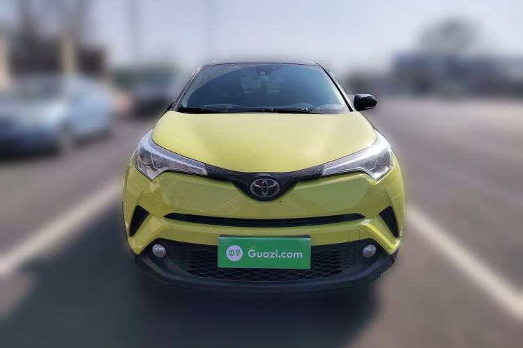 Used Toyota C-HR 2018 2.0L Leading with Sunroof China V Standard
