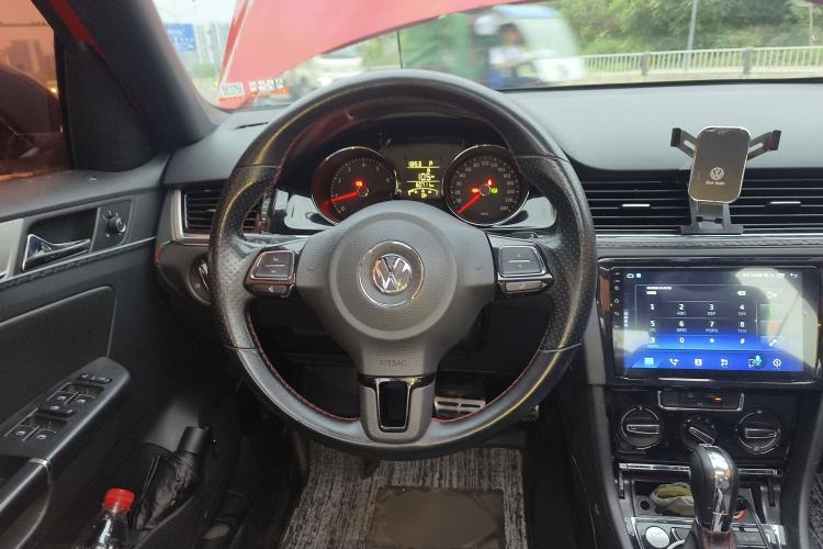 Used Volkswagen Bora 2014 1.4TSI Automatic Sportline