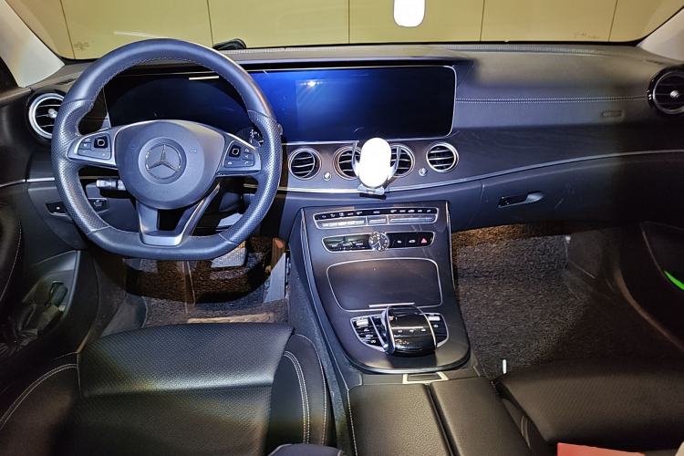 Used Mercedes-Benz E-Class 2018 Facelift E 200 L Sport Edition