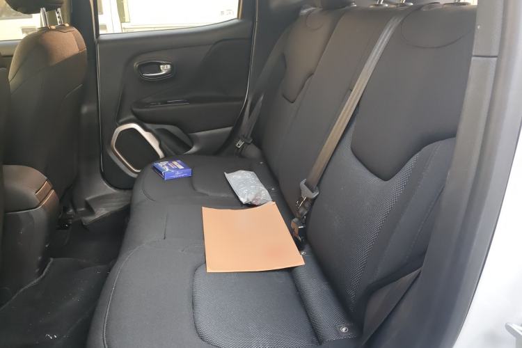 Used Jeep Renegade 2018 Connected Large Screen Version 180T Automatic Kinetic Edition+