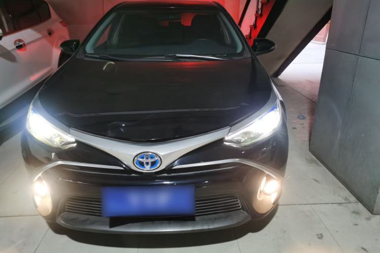 Used Toyota Levin 2017 Revised Dual-Engine 1.8H GS E-CVT Elite Sunroof Version China V Standard