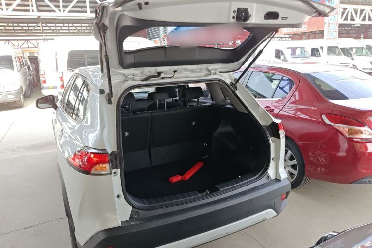 Used Toyota Corolla Cross 2024 2.0L Smart Electric Hybrid Dual-Engine Pioneer Edition
