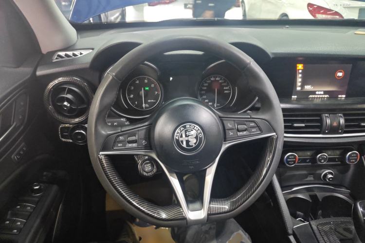 Used Alfa Romeo Stelvio 2017 2.0T 200HP Elite Edition
