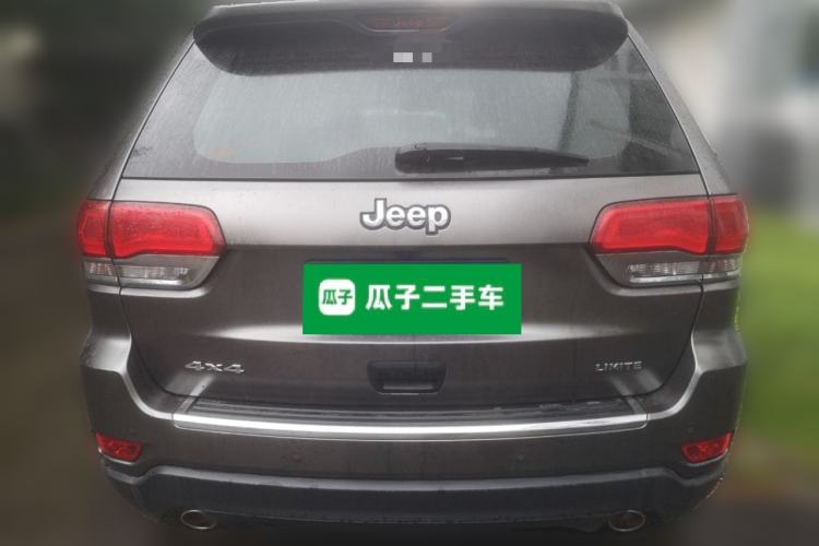 Used Jeep Grand Cherokee 2017 3.0L Comfort Navigation Edition Rear