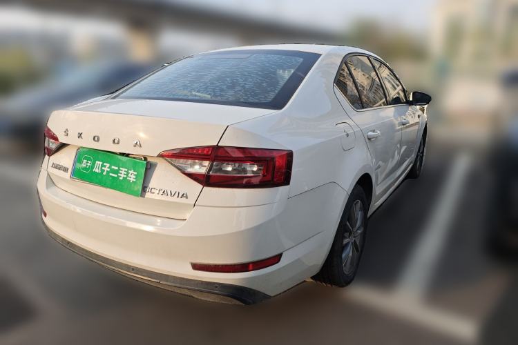 Used Skoda Octavia 2019 1.5L Automatic SmartDrive Comfort Edition China V Standard
