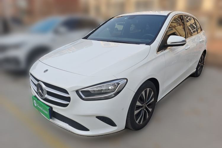 Used Mercedes-Benz B-Class 2021 B 180 Fashion Model