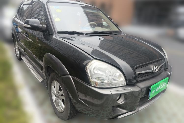 Used Hyundai Tucson 2009 2.0L Automatic Two-Wheel Drive with Sunroof
