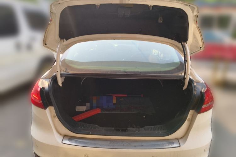 Used Ford Focus 2018 Sedan Classic EcoBoost 180 Automatic Elite Model Trunk