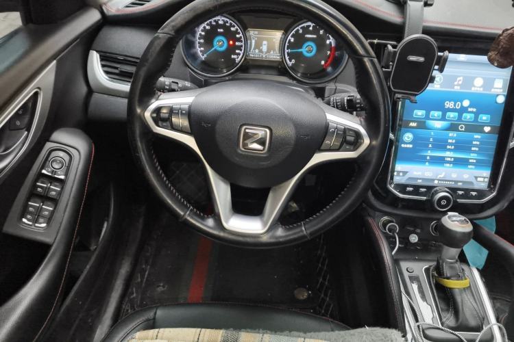 Used Zotye SR7 2016 1.5T CVT Cube Heart Edition China V Standard
