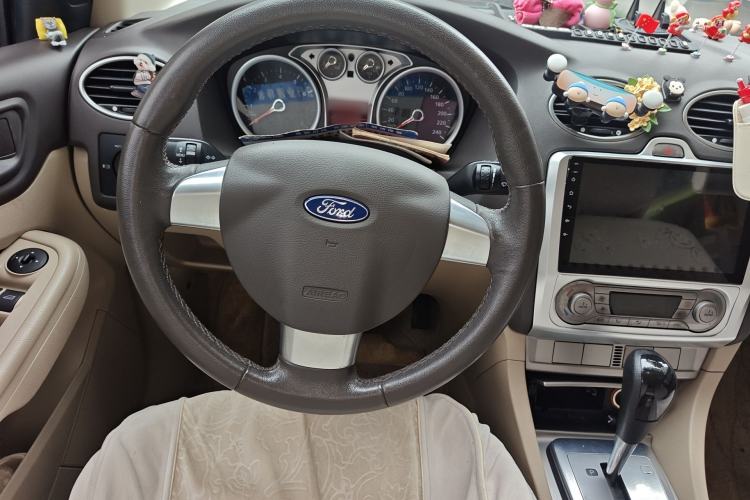 Used Ford Focus 2013 Hatchback Classic 1.8L Automatic Fashion Edition Steering Wheel