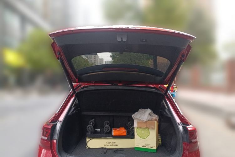 Used Volkswagen T-ROC 2021 280TSI DSG Two-Wheel Drive Elite Connect Edition