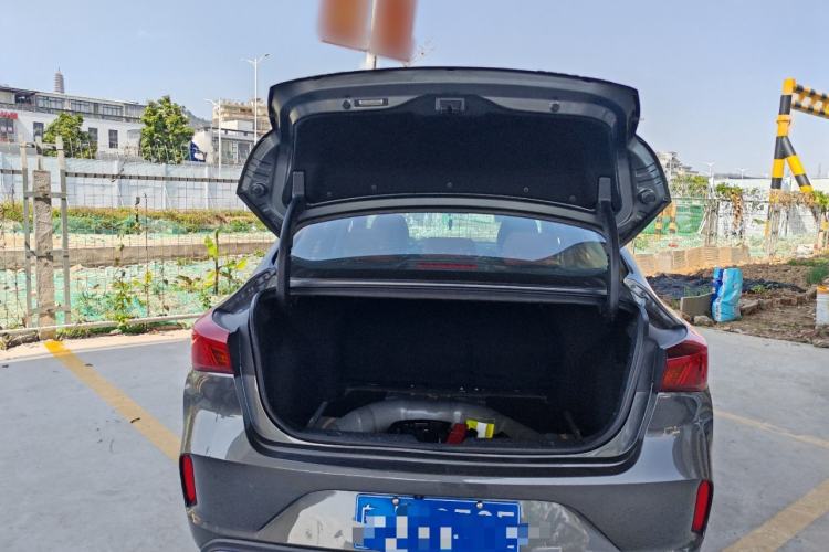 Used Changan Eado 2022 PLUS Blue Whale NE 1.4T GDI DCT Prestige Edition
