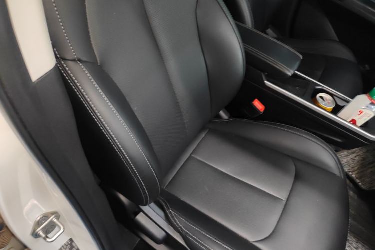 Used NETA V 2022 Chao 400 Lite Right Front Seat