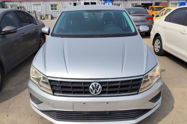 Used Volkswagen Jetta 2017 1.4L Manual Fashion Edition