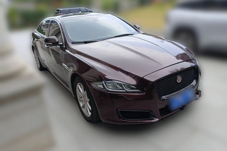 Used Jaguar XJ 2016 XJL 2.0T Two-Wheel-Drive Elegant Business Edition
