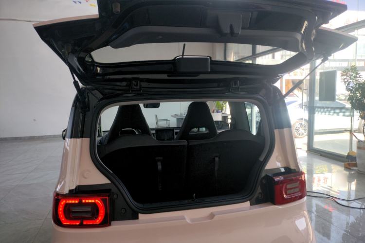 Used Wuling Hongguang MINIEV 2021 Macaron Fashion Model Lithium Iron Phosphate